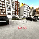 Beachview And Parking 아파트 크노케-하이스트