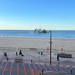 아파트 Beachview And Parking