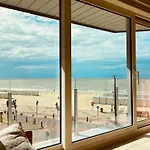아파트 Beachview And Parking