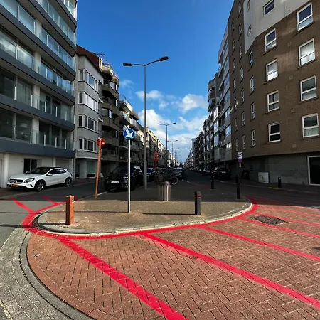 Apartment Beachview And Parking Knokke-Heist