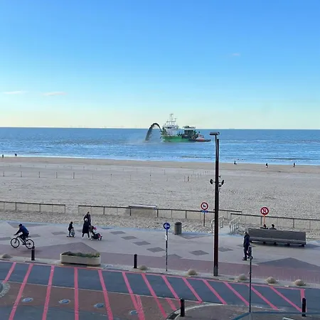 Apartamento Beachview And Parking