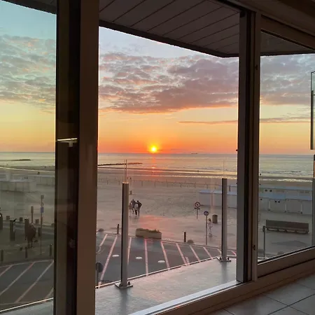 Beachview And Parking Knokke-Heist