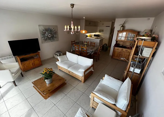 Beachview And Parking Lägenhet *